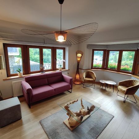 Villa Le Genet Fleuri ラ・ロシュ・アン・アルデンヌ エクステリア 写真